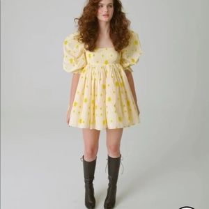 Selkie Cottage Puff Dress